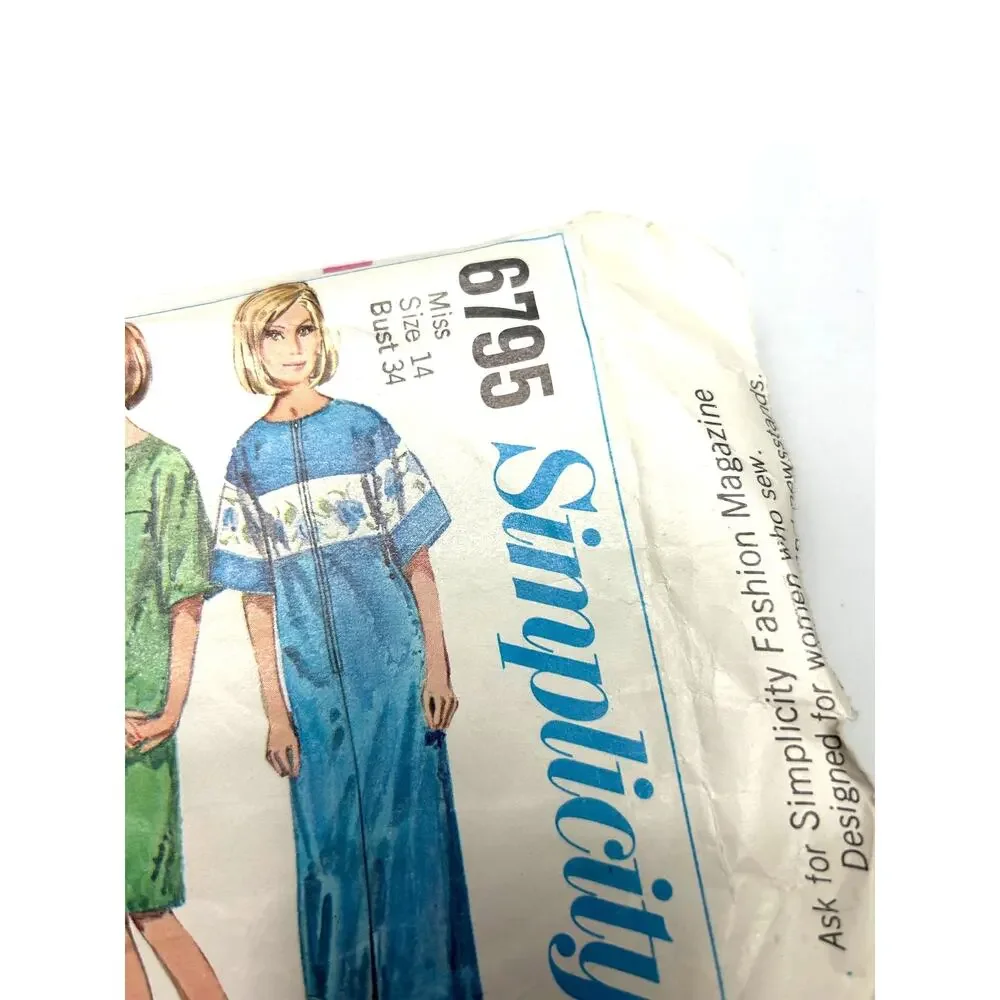 Simplicity Vintage 1960's Pattern #6795 One Piece Jiffy Robe Two Lengths Size 14